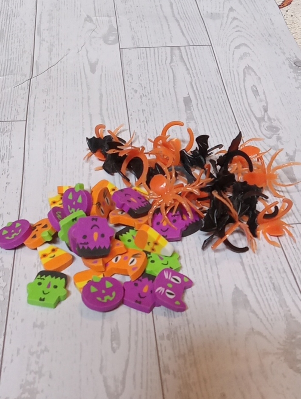 Halloween Kids Fun Bundle Rings & Erasers